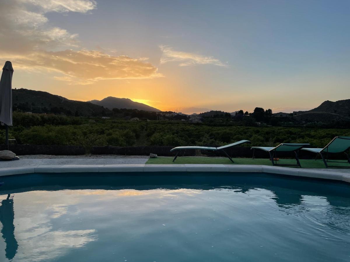 Casa Ramoncico. Finca El Campillo Blanca Dış mekan fotoğraf
